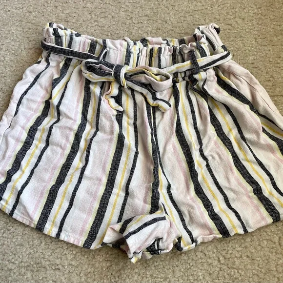 Art Class High Waist Striped Linen Shorts - Pink, Yellow, Black - Picture 5 of 6